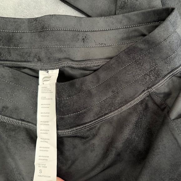 Fabletics On-The-Go Cold Weather Jogger - Picture 6 of 6